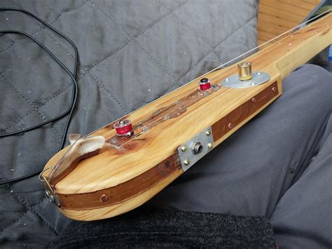 electric diddley bow